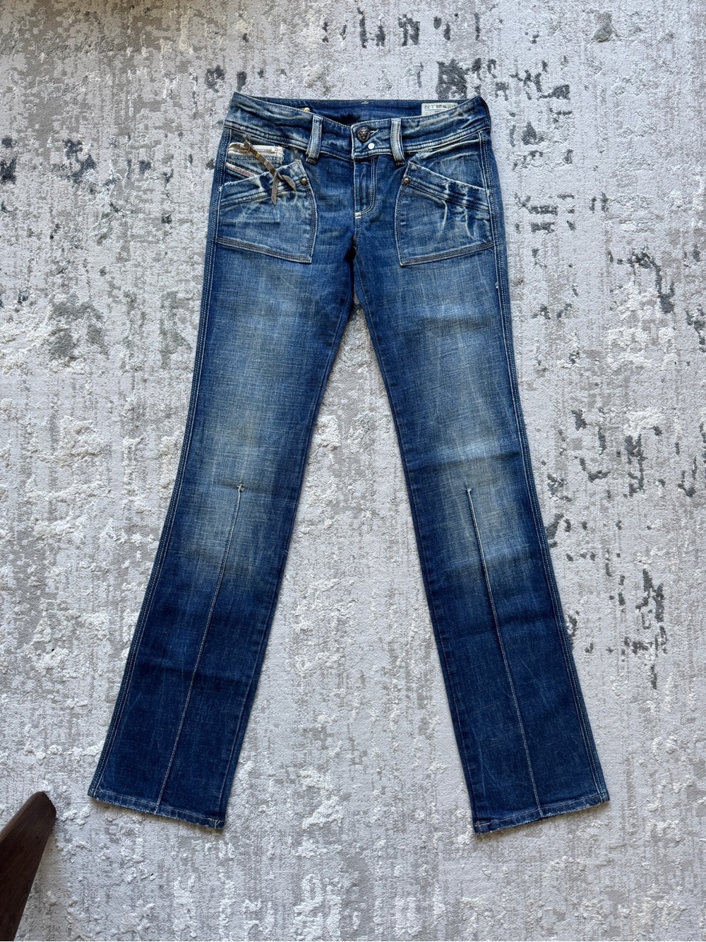 Vintage Women’s Diesel Straight Leg Jeans 26 (Runs Small)